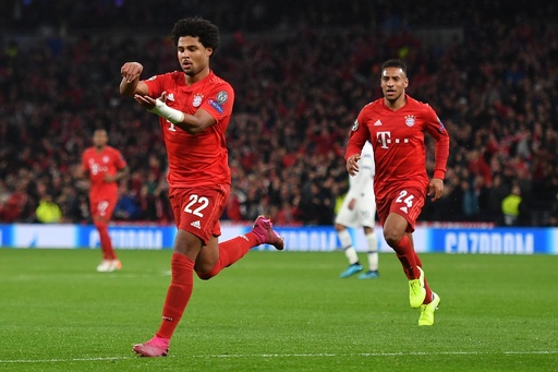 バイエルンがスパーズを7発粉砕 ナブリーは後半だけで4得点 欧州cl 写真18枚 国際ニュース Afpbb News