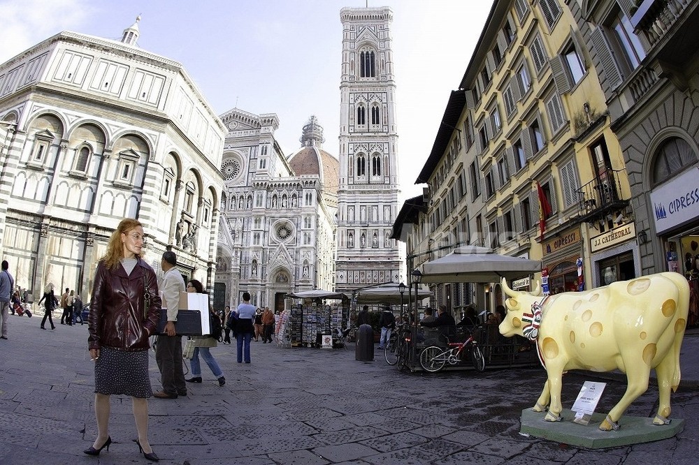 フィレンツェの大聖堂に落書きした女子学生 現地で謝罪 写真1枚 国際ニュース Afpbb News