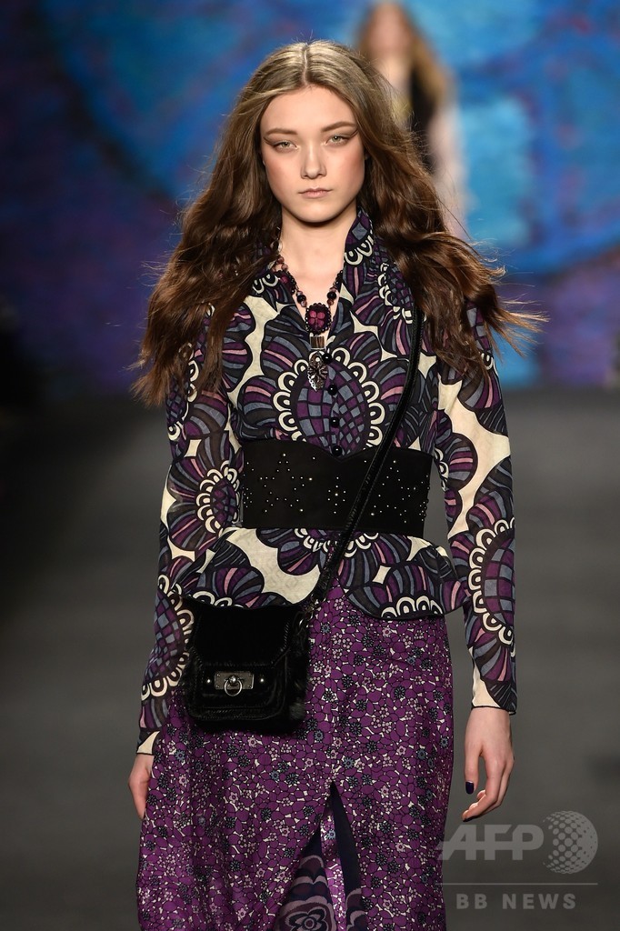 スカンディナビアのバイキングからインスパイア、「アナ スイ」15/16年秋冬