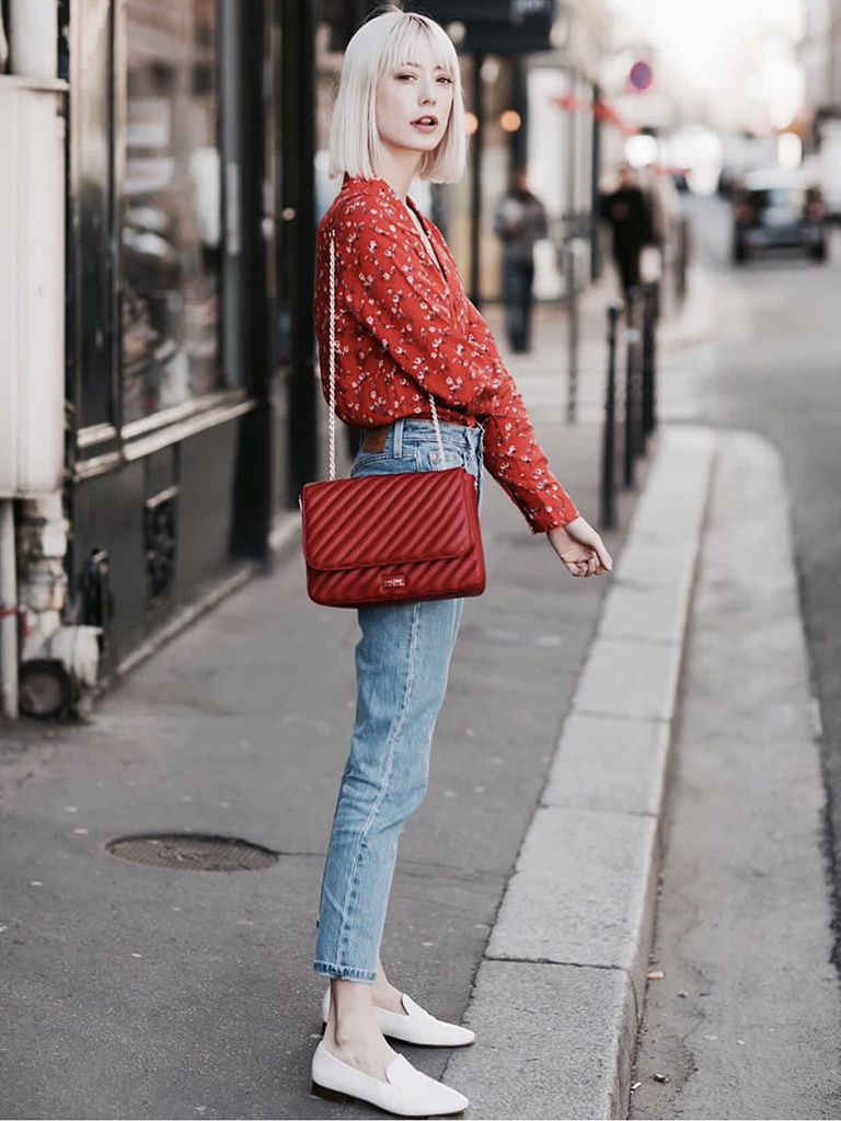 Snap パリジェンヌのホットなスタイルを毎日お届けします 写真2枚 マリ クレール スタイル Marie Claire Style