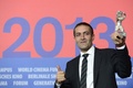 2013年のベルリン国際映画祭で、銀熊賞の一つの最優秀男優賞を受賞したナジフ・ムイチさん（2013年2月16日撮影）。(c)AFP PHOTO / JOHN MACDOUGALL