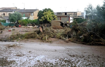 地中海のマヨルカ島で豪雨、洪水で英国人ら10人死亡