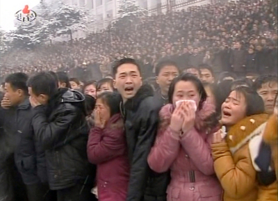 北朝鮮、雪降る金総書記の葬儀で手袋禁止令