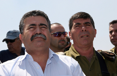 イスラエル軍、ガザ地区北部に配置