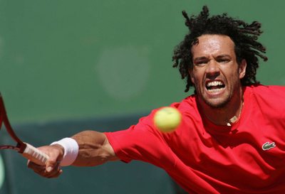 ＜男子テニス 07デビスカップ＞モロッコ エル・アイナウイの勝利で2回戦進出を決める - モロッコ