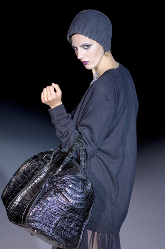 ＜08/09年秋冬マドリード・コレクション＞Lina Cantillo、新作を発表