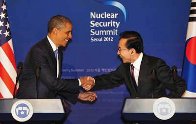 オバマ米大統領、北朝鮮にミサイル打ち上げ中止を求める