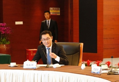 中国のSNS、テンセント創業者に挑戦者続々