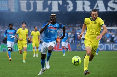 インテルが王者ナポリに敗戦 白星のラツィオが3位浮上