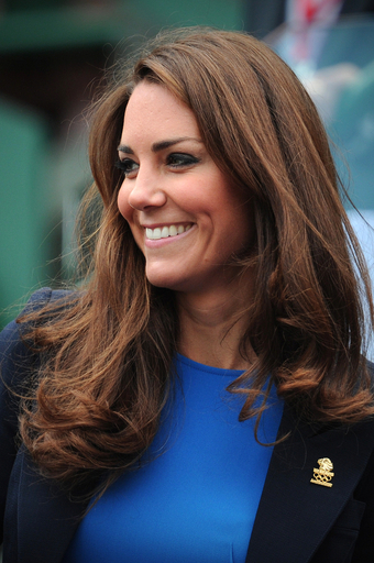 マレーがウィリアム王子夫妻の前で快勝し準決勝進出