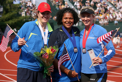 サーモンド 女子円盤投げ制す