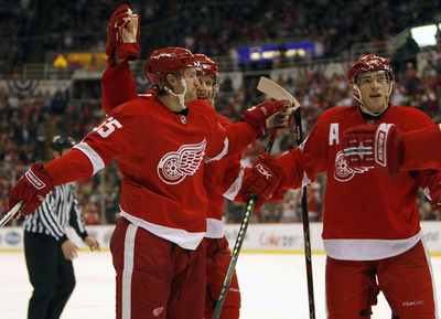 レッドウィングス プレデターズに敗れ連勝は5で止まる