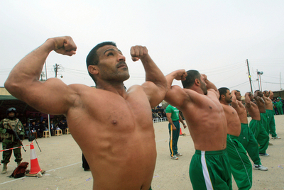 ｢イラク警官の日｣、各地で記念式 - イラク