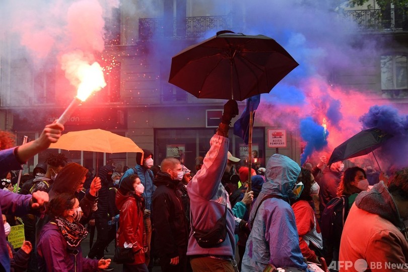 コロナ流行下のメーデー、フランス・スペイン・独ベルリンで大規模デモ