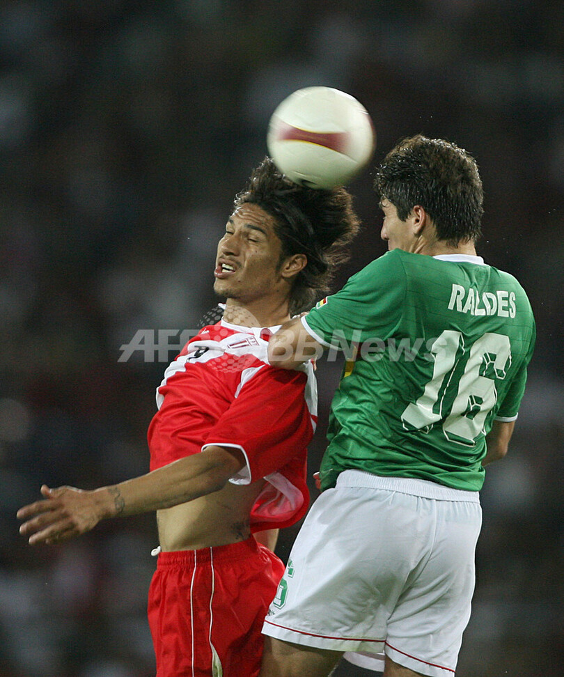 ペルー ボリビアと引き分け決勝トーナメントへ