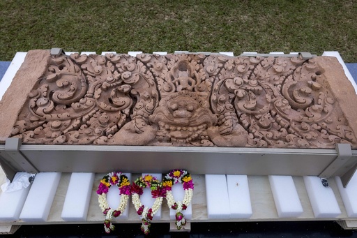タイ 盗まれた1000年前のヒンズー寺院の梁を公開 米から返還 写真12枚 国際ニュース Afpbb News
