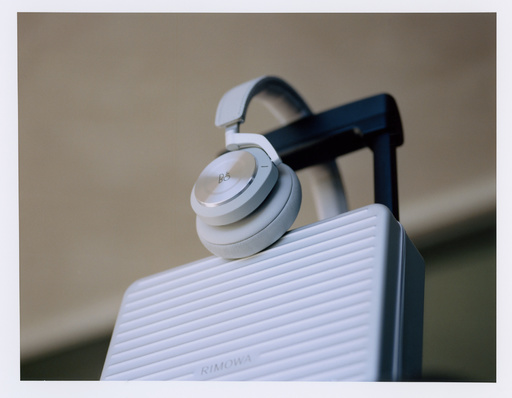 リモワ × バング&オルフセン」ラグジュアリーな限定ヘッドフォン 写真8