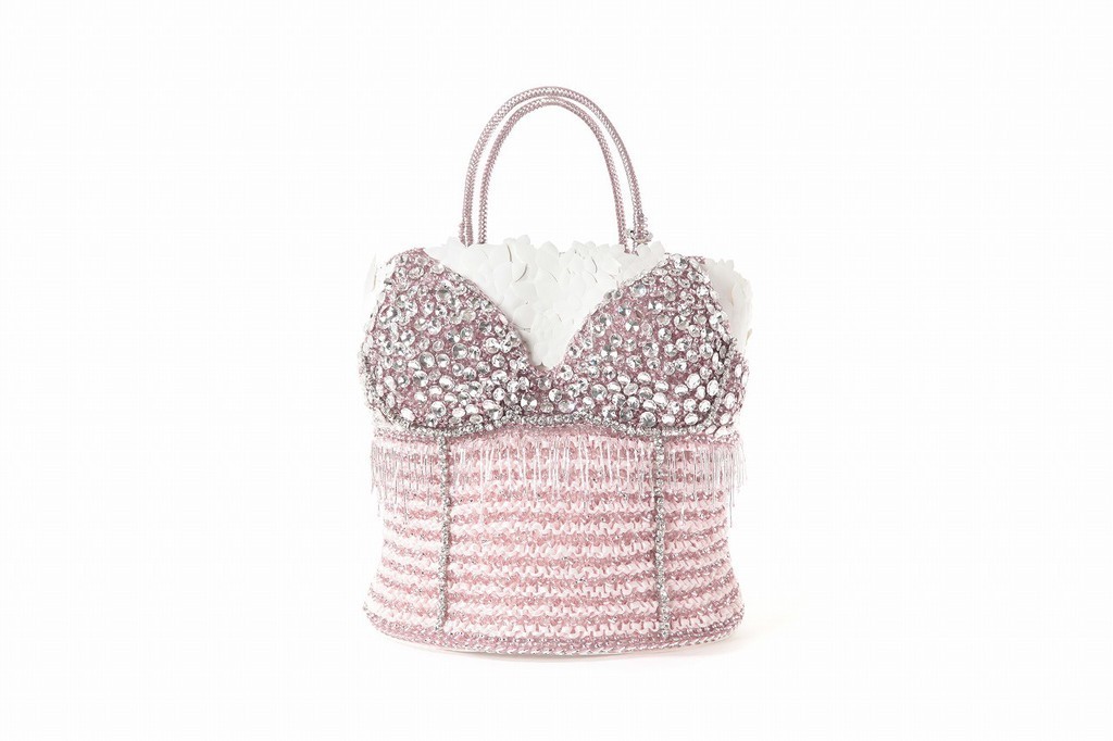 「アンテプリマ」ピンクリボンキャンペーンを実施