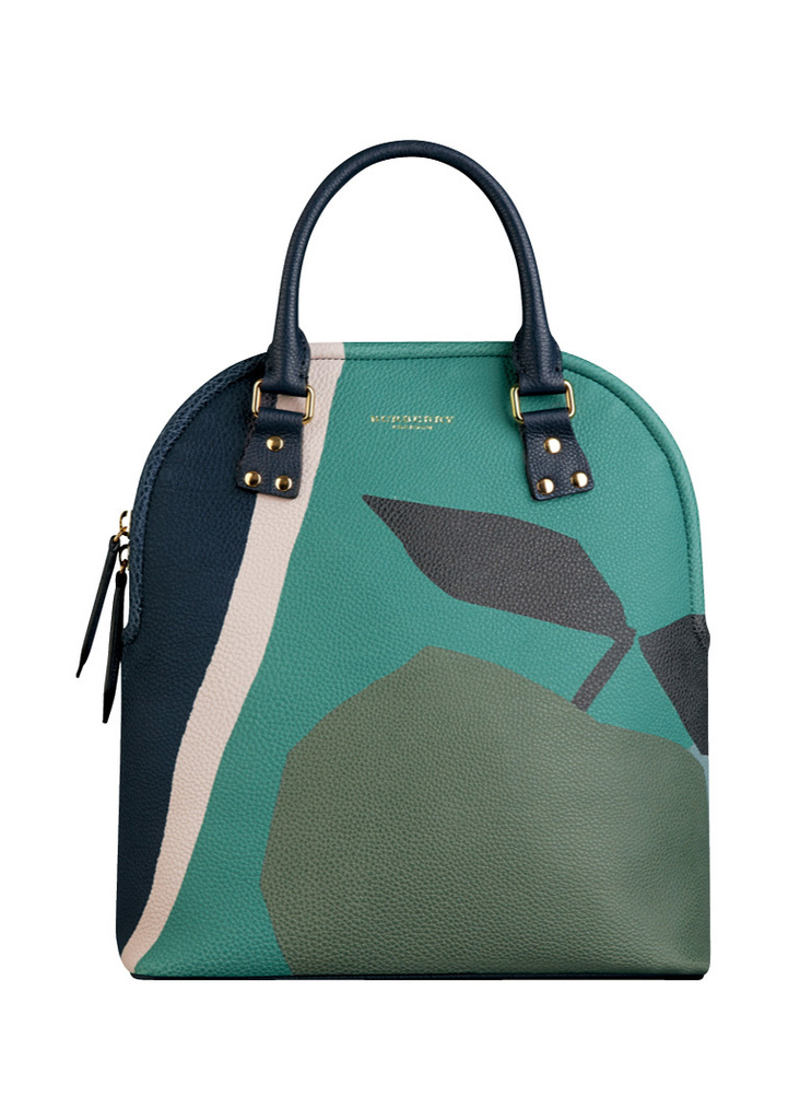 うめだ阪急バーバリー が2月18日待望のオープン 写真7枚 マリ クレール スタイル Marie Claire Style