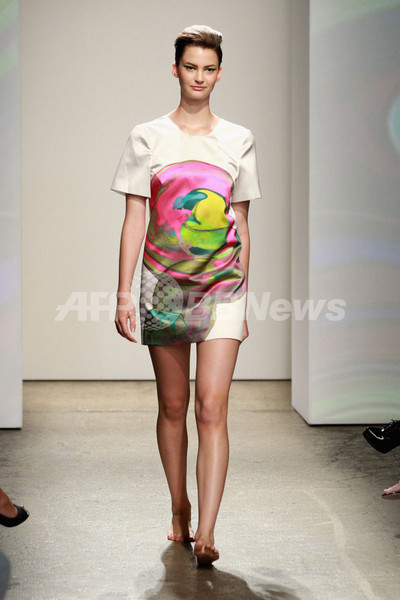 ＜13年春夏NYコレクション＞フィンランド発「マリメッコ」、初のランウェイショー