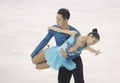 14-15フィギュアスケートグランプリ（GP）シリーズ第3戦、中国杯（ISU Grand Prix of Figure Skating Cup of China 2014）、ペア・フリースケーティング（FS）。演技に臨む于小雨（Yu Xiaoyu）/金揚（Jin Yang）組（2014年11月8日撮影）。(c)AFP