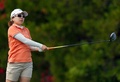 女子ゴルフ米国ツアー、ピュアシルクバハマLPGAクラシック2日目。8番でティーショットを打つ宮里美香（2015年2月6日撮影）。(c)AFP/Getty Images/Tom Pennington