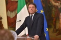 イタリア・ローマの首相官邸で、国民投票後の記者会見で辞意を表明したマッテオ・レンツィ首相（2016年12月4日撮影）。(c)AFP/Andreas SOLARO