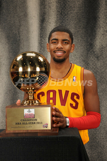アービングが3ポイントコンテスト優勝、NBAオールスター 写真7枚 国際