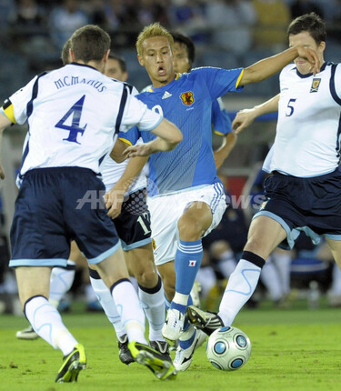 本田がCSKAモスクワに移籍 写真1枚 国際ニュース：AFPBB News