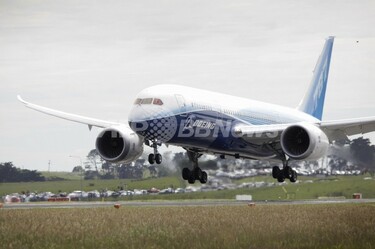 ボーイング、787シリーズ新型を製造開始 14年納入目指す 写真1枚 国際