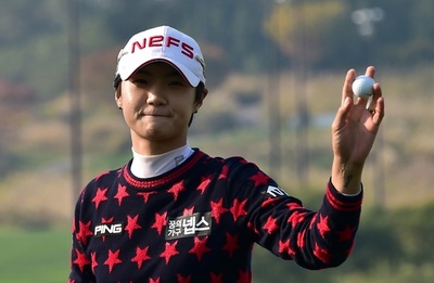 朴城ヒョンがコース記録で単独首位発進、ハナバンク選手権