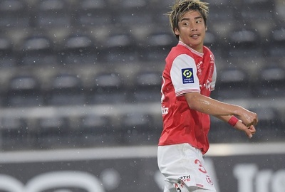 伊東純也が2戦連続のゴール PSG快勝で首位キープ