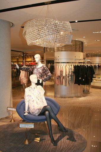 三越銀座が11日にリニューアルオープン、「銀座スタイル」を提案