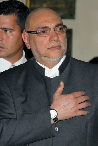 パラグアイ大統領の父親認知訴訟、DNA鑑定3件目もシロ