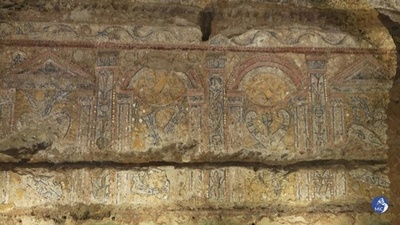 動画:2000年前の邸宅跡から「前例のない」モザイク壁画 伊ローマ
