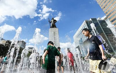 韓国で猛暑が消費行動を変化、昼はネット通販・夜に外出…カードデータで鮮明