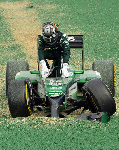 クラッシュした可夢偉にペナルティーなし、オーストラリアGP