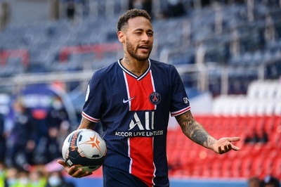 PSGがリールとの天王山で敗れる、ネイマールは終了間際に退場