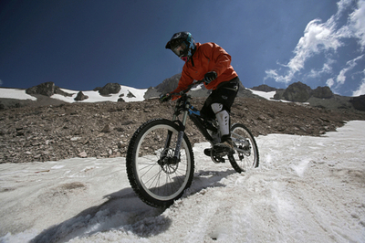 チリに海抜2300メートルのマウンテンバイクコース