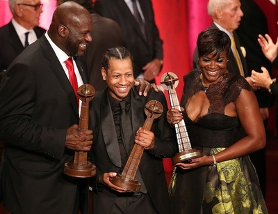 オニール氏やアイバーソン氏ら名選手がスピーチ、バスケット殿堂入り式典