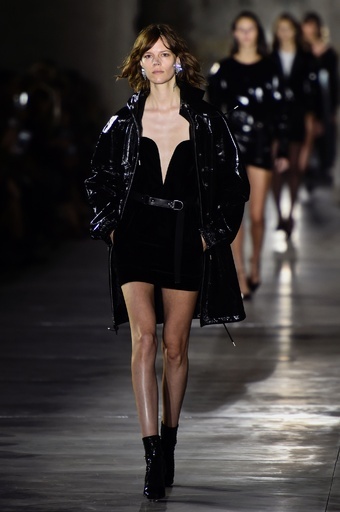 「サンローラン」17年春夏