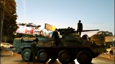 動画:ミャンマー、インターネットを遮断 国内各地に軍が展開