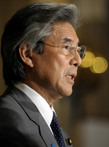 中曽根外相、｢核兵器の認識が甘い｣とインディ・ジョーンズ批判