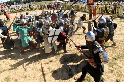 ロシア中世 西側との決戦再現 ウクライナ侵攻と重ねて