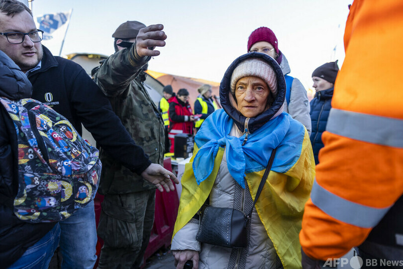 ウクライナ難民、330万人超に UNHCR