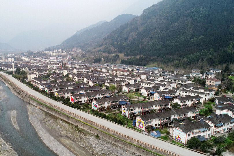 四川大地震から10年 上空から見る被災地の春