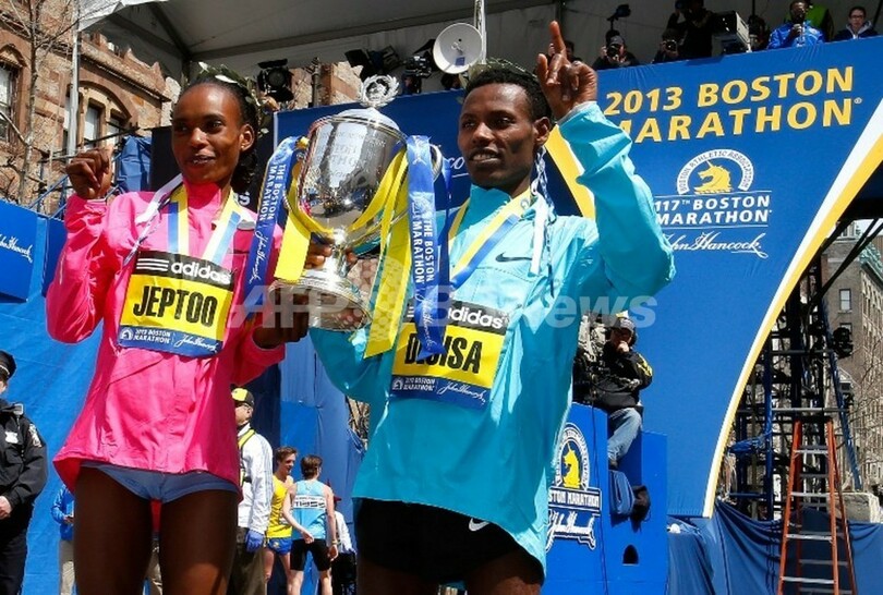デシサとジェプトゥーが優勝、ボストン・マラソン