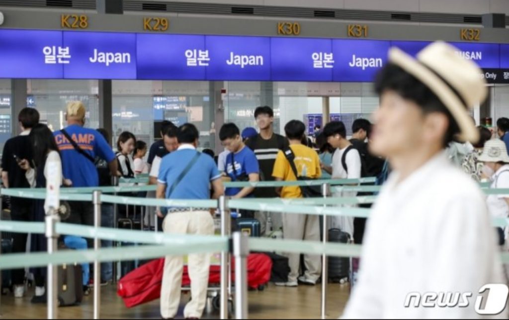 安さ+ノージャパン終了…上半期だけで韓国の1000万人が日本行き来「また行く」 写真枚 国際ニュース:AFPBB News