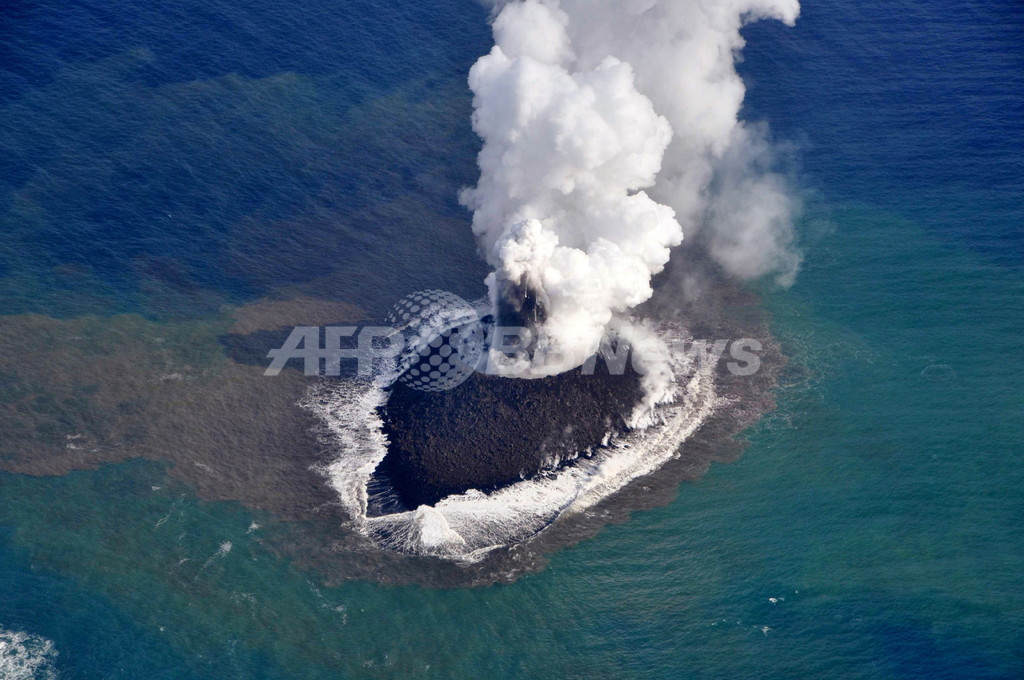 地中海には巨大な海底火山がある