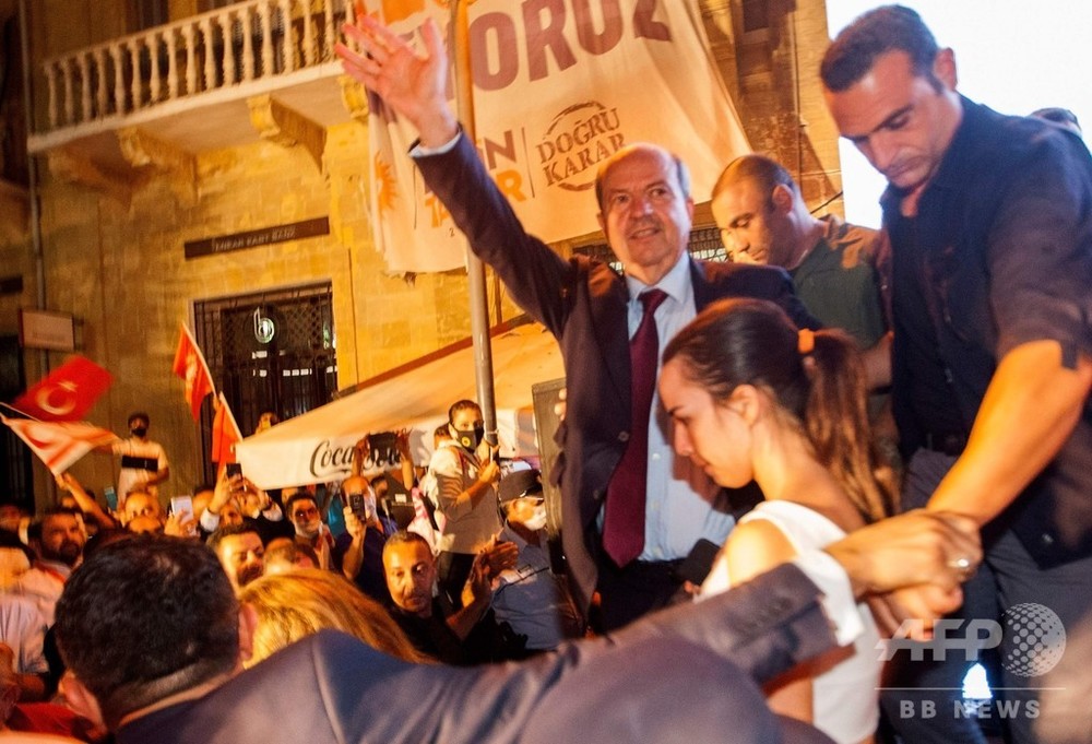 北キプロス大統領選、親トルコのタタール氏が現職破る